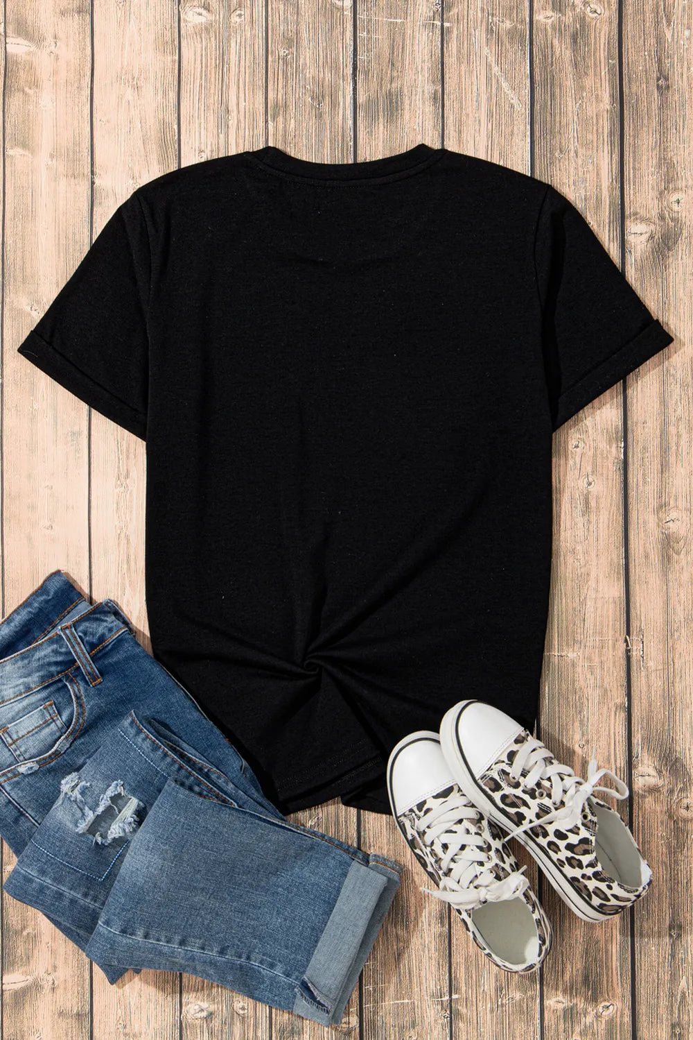 Graphic Round Neck Short Sleeve T-Shirt - H&A Outlet