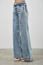 High Rise Relaxed Straight With Seam Detail - H&A Outlet
