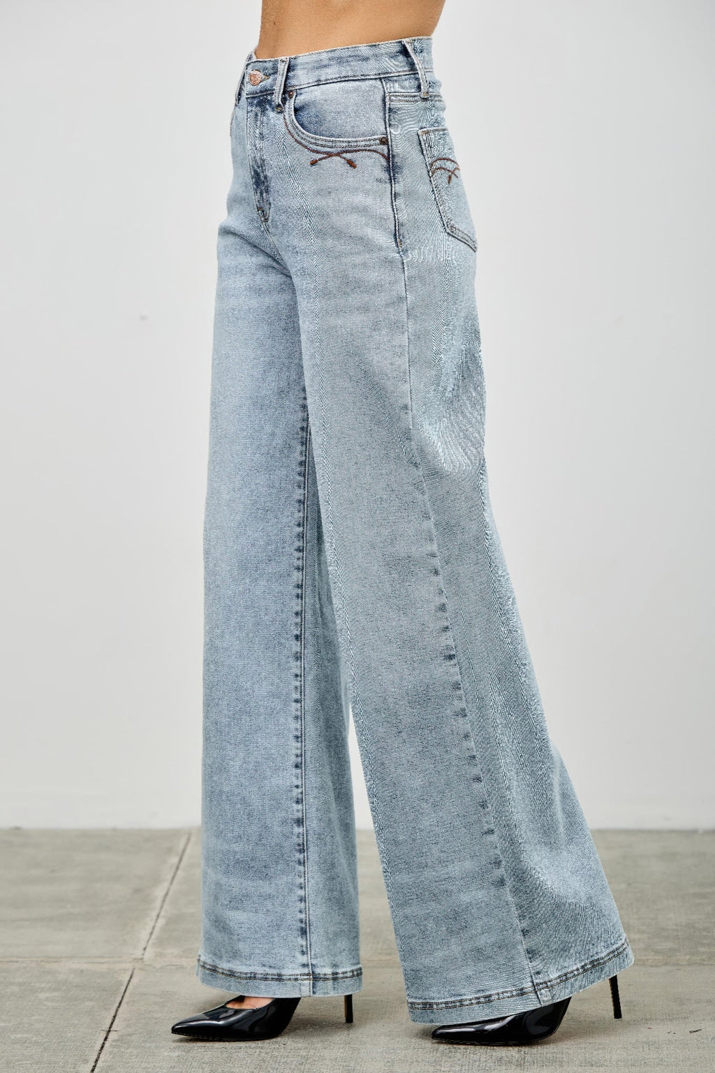 High Rise Wide Leg - H&A Outlet