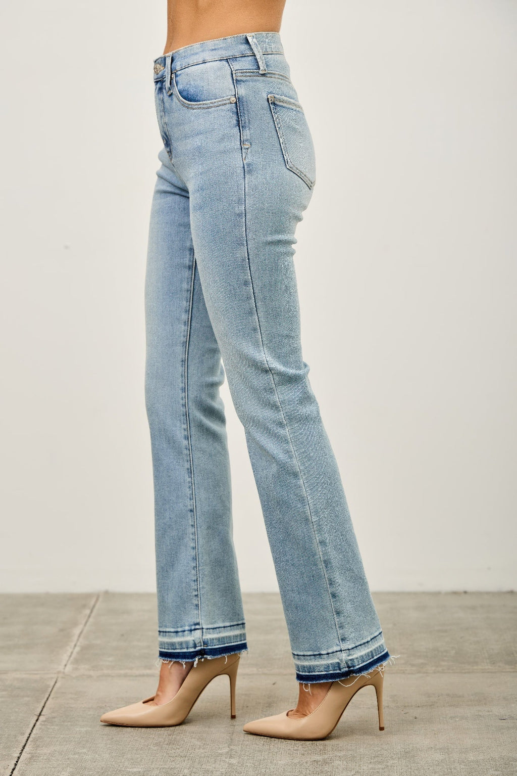 Mid Rise Flare With Released Hem - H&A Outlet