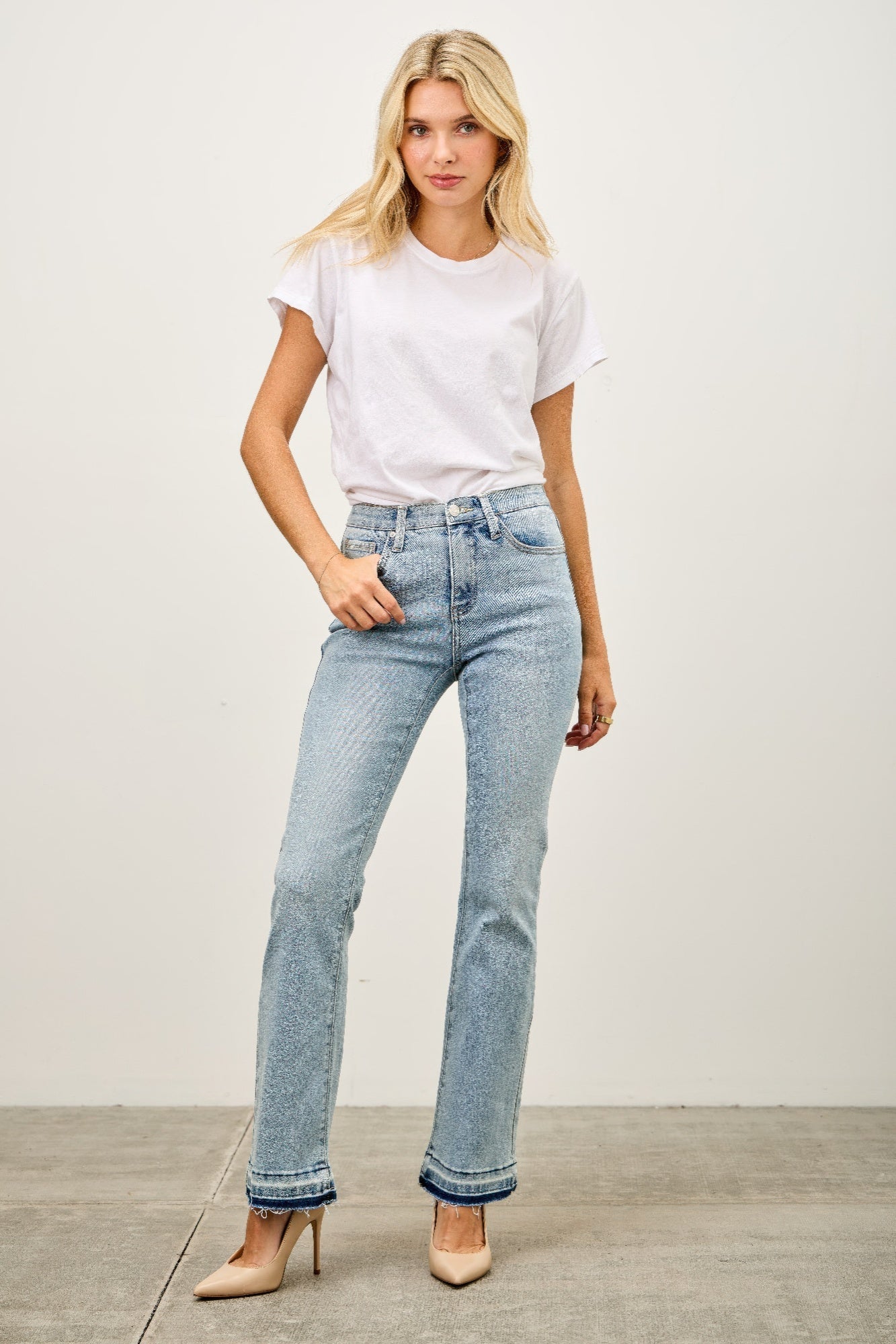 Mid Rise Flare With Released Hem - H&A Outlet