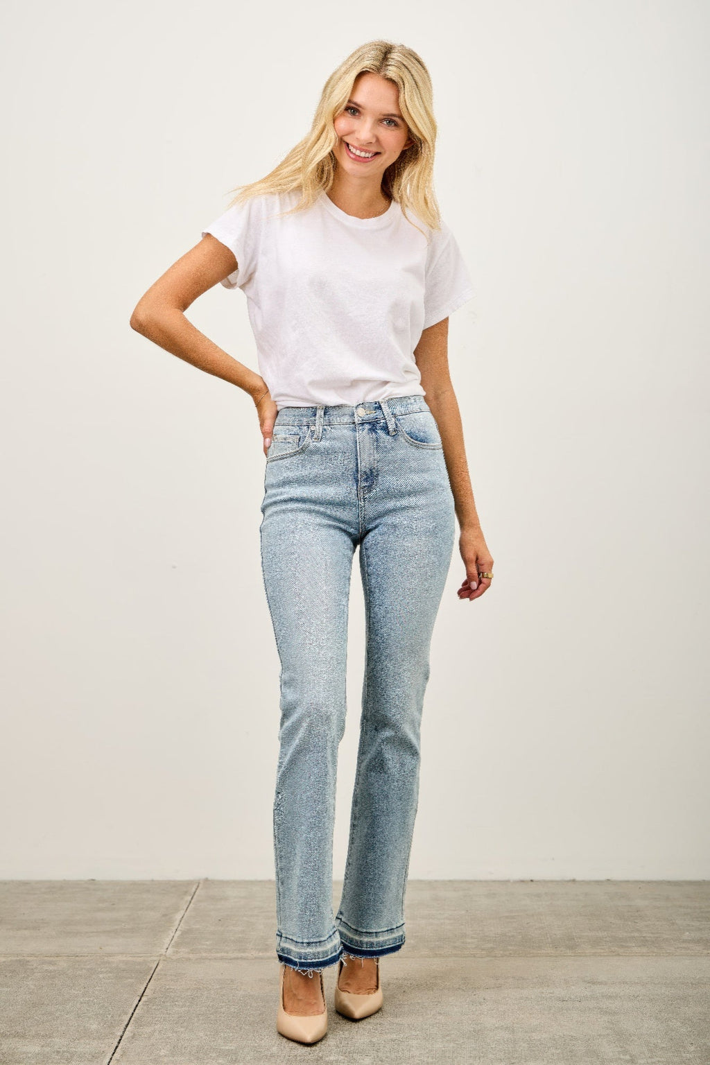 Mid Rise Flare With Released Hem - H&A Outlet