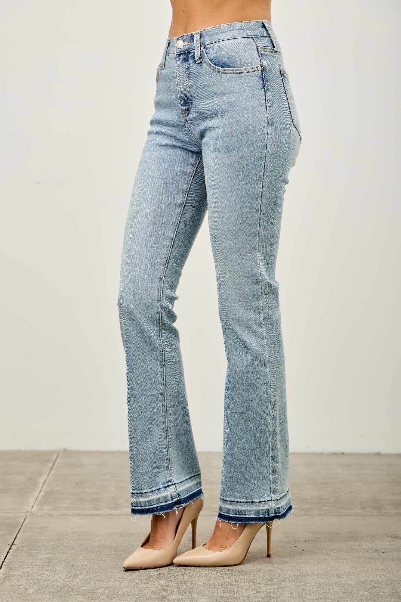 Mid Rise Flare With Released Hem - H&A Outlet