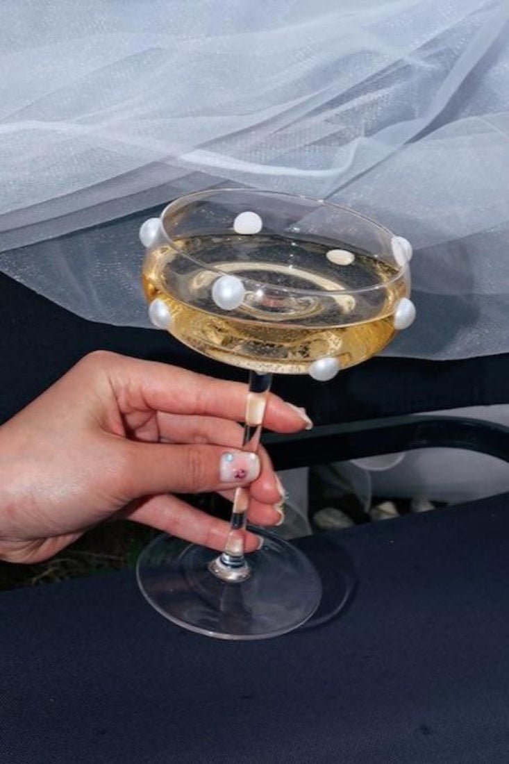 Mouth Blown Elegant Pearl Wine Glass, Retro Eclectic Cocktail Champagn - H&A Outlet